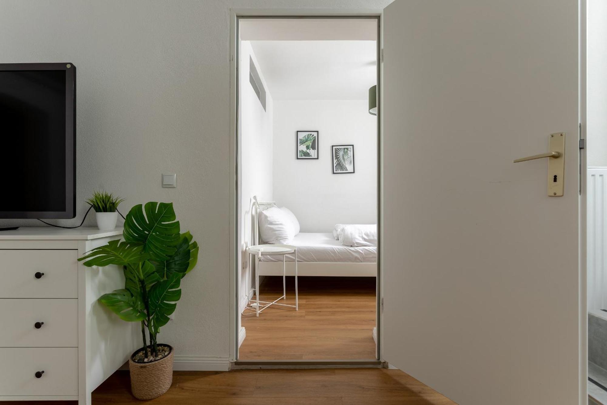 Global Living - Design Apartment I Central I Beamer I Kitchen I Terrace I Berlin Exterior foto